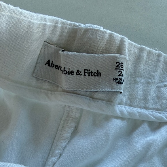 Sloane Abercrombie White Linen Wide-Leg Pants - Picture 4 of 9